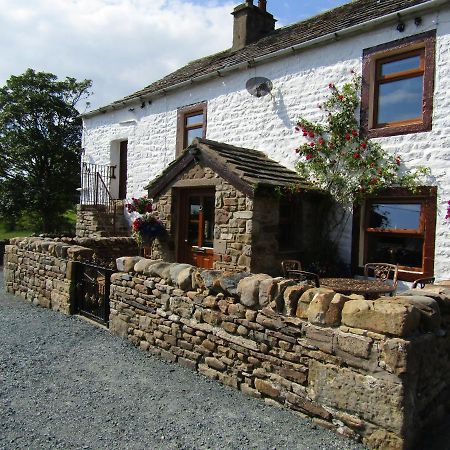 Lower Turnerford Farmhouse Newby  外观 照片